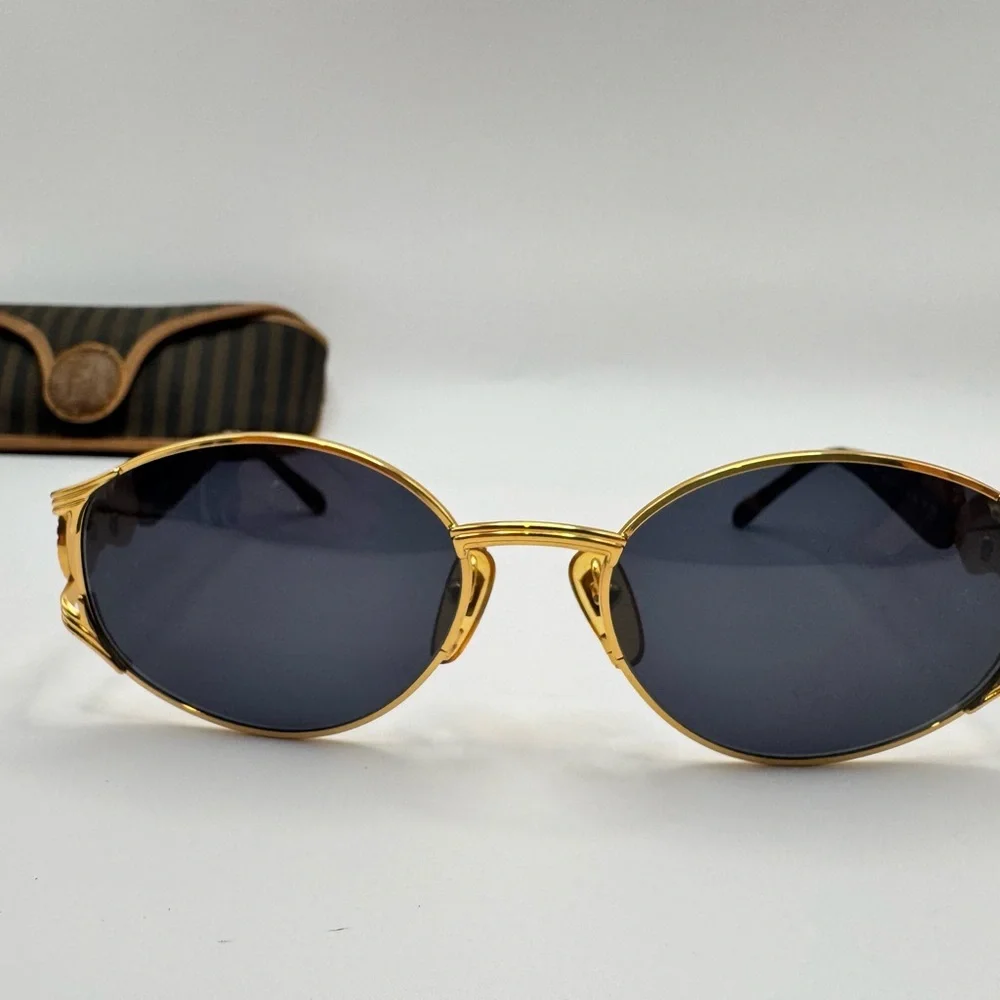 Fendi FS 261 Vintage Gold Oval Sunglasses Blue Lens Tortoise Italy w/ Case